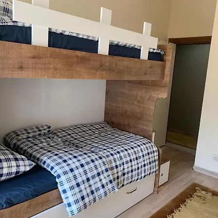 سياحية فندقية بمنطقة بشاك شهير بمجمع ميدكولية Apartament Stambuł